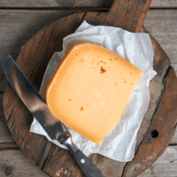 Bauerngouda mit Möhrensaft