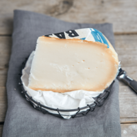 Ziegenk&auml;se pikant (3 Monate)