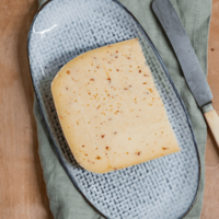 Bauerngouda mit Chili